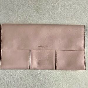 Tory Burch Block-T Travel Clutch in Shell Pink